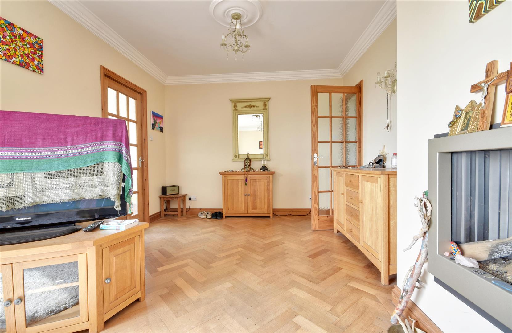 Channel Way, Fairlight Rush, Witt & Wilson